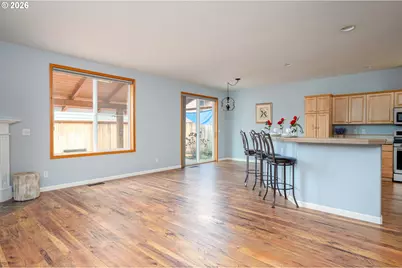 4002 NE 91st St, Vancouver, WA 98665 - Photo 4
