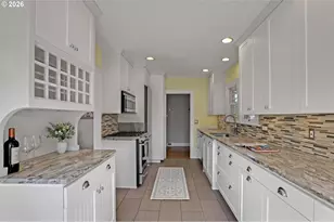 6235 NE Davis St, Portland, OR 97213 - Photo 10