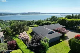 205 W Kensington Ave, Astoria, OR 97103 - Photo 1