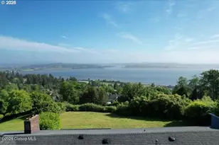 205 W Kensington Ave, Astoria, OR 97103 - Photo 4