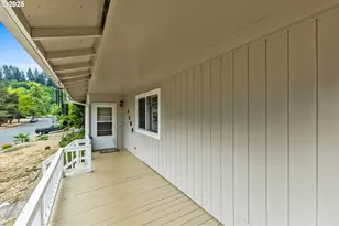 1290 Evergreen Ln, Sweet Home, OR 97386 - Photo 20