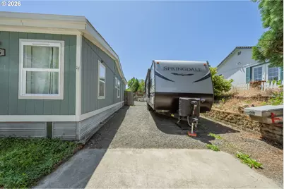946 NE Laurance St, Myrtle Creek, OR 97457 - Photo 32