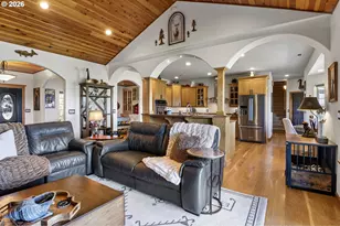 445 Melqua Rd, Roseburg, OR 97471 - Photo 12