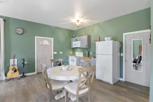 445 Melqua Rd, Roseburg, OR 97471 - Photo 44
