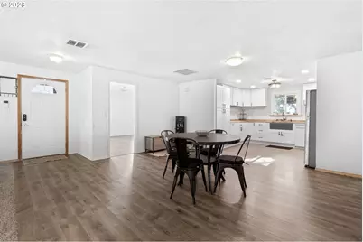 35551 Little Ln, Astoria, OR 97103 - Photo 10