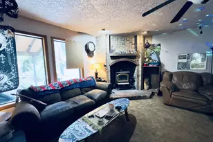 818 NW 359th St, La Center, WA 98629 - Photo 18