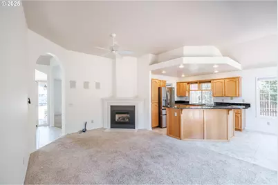 2217 S Juliet Ct, Salem, OR 97302 - Photo 14