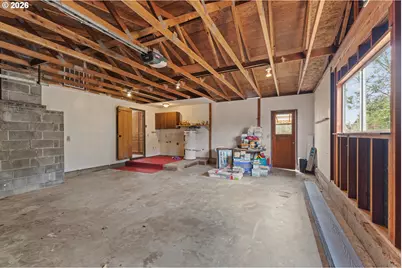 530 Montgomery Ave, Coos Bay, OR 97420 - Photo 30