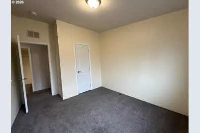917 S Hall St, Prairie City, OR 97869 - Photo 32