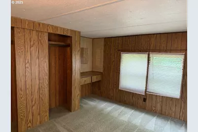 5000 NE Stephens St #9, Roseburg, OR 97470 - Photo 12