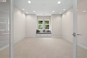1033 NW Eloise Ln, Portland, OR 97229 - Photo 24