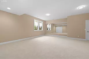 1033 NW Eloise Ln, Portland, OR 97229 - Photo 36