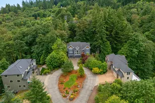 1033 NW Eloise Ln, Portland, OR 97229 - Photo 8