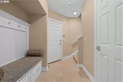 1033 NW Eloise Ln, Portland, OR 97229 - Photo 32