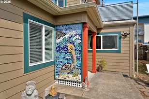 923 SW 50th St, Lincoln City, OR 97367 - Photo 6
