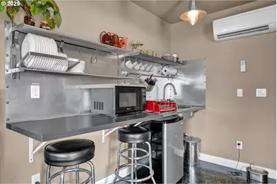 923 SW 50th St, Lincoln City, OR 97367 - Photo 28