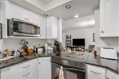 810 McVey Ave, Lake Oswego, OR 97034 - Photo 22