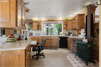 1300 Fair Oaks Rd, Oakland, OR 97462 - Photo 16