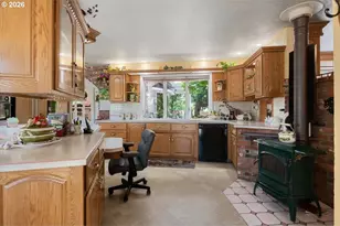 1300 Fair Oaks Rd, Oakland, OR 97462 - Photo 16