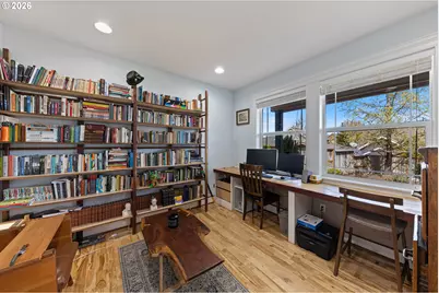 2014 NE Lucy Belle St, McMinnville, OR 97128 - Photo 20