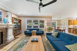 2014 NE Lucy Belle St, McMinnville, OR 97128 - Photo 18