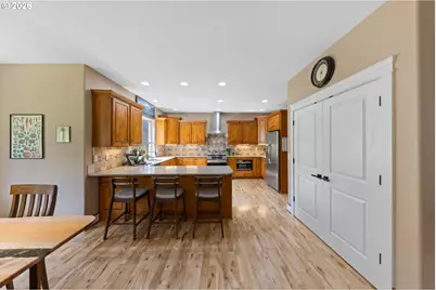 2014 NE Lucy Belle St, McMinnville, OR 97128 - Photo 12