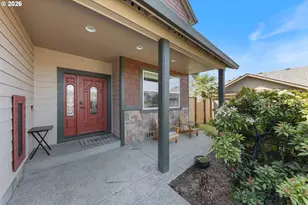 2014 NE Lucy Belle St, McMinnville, OR 97128 - Photo 4