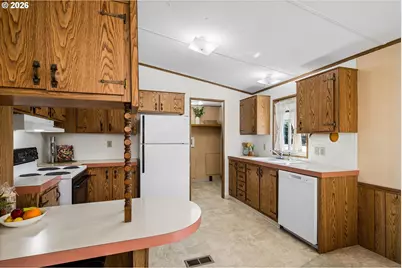 2150 Laura St #119, Springfield, OR 97477 - Photo 10