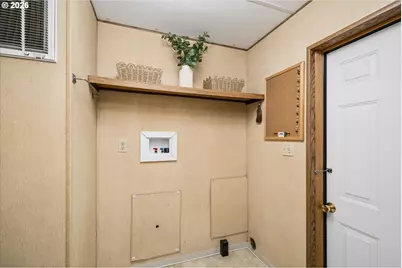 2150 Laura St #119, Springfield, OR 97477 - Photo 22
