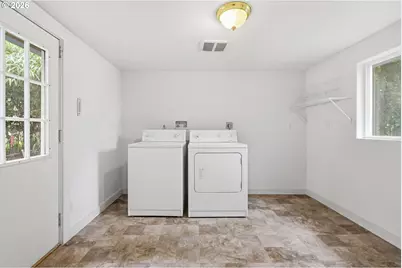 80 NW Columbia Ave, Stevenson, WA 98648 - Photo 14