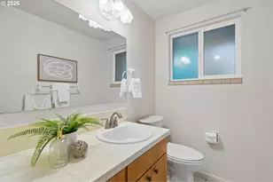 6134 SE Thiessen Rd, Milwaukie, OR 97267 - Photo 28