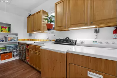 810 16th Ave, Seaside, OR 97138 - Photo 32