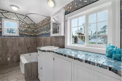 810 16th Ave, Seaside, OR 97138 - Photo 26