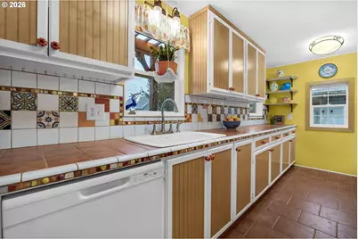 810 16th Ave, Seaside, OR 97138 - Photo 16