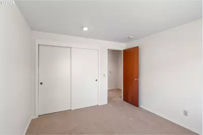 2360 Glenmorrie Dr, Lake Oswego, OR 97034 - Photo 22