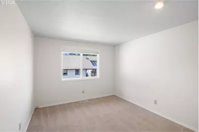 2360 Glenmorrie Dr, Lake Oswego, OR 97034 - Photo 14