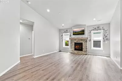 1754 Dragon Tail Pl, Medford, OR 97504 - Photo 18
