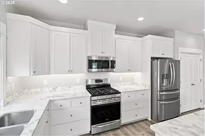 1754 Dragon Tail Pl, Medford, OR 97504 - Photo 26