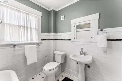 614 W 29th St, Vancouver, WA 98660 - Photo 24