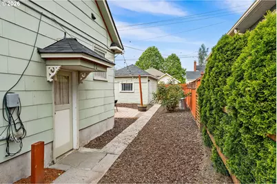 614 W 29th St, Vancouver, WA 98660 - Photo 40