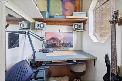 1406 NE 21st Ave, Portland, OR 97232 - Photo 14