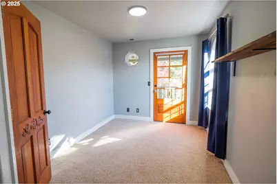 86104 Sells View Ln, Eugene, OR 97402 - Photo 26