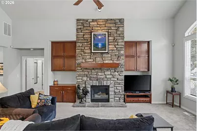 212 N Greenlink Way, Newberg, OR 97132 - Photo 6