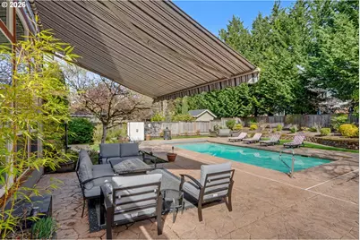 212 N Greenlink Way, Newberg, OR 97132 - Photo 36