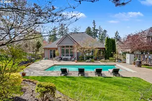 212 N Greenlink Way, Newberg, OR 97132 - Photo 34