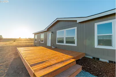 959 High Prairie Rd, Lyle, WA 98635 - Photo 1