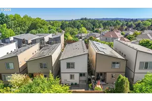 782 NW Pebblestone Ln, Beaverton, OR 97006 - Photo 36