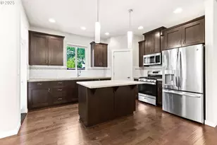 782 NW Pebblestone Ln, Beaverton, OR 97006 - Photo 8