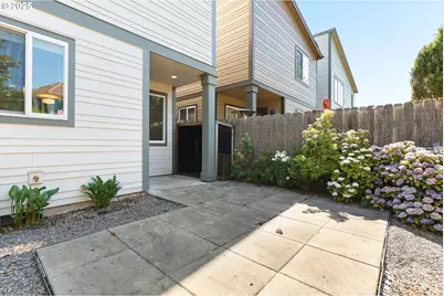 782 NW Pebblestone Ln, Beaverton, OR 97006 - Photo 28