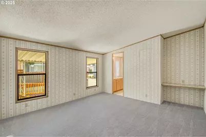 18485 SW Pacific #83, Tualatin, OR 97062 - Photo 16